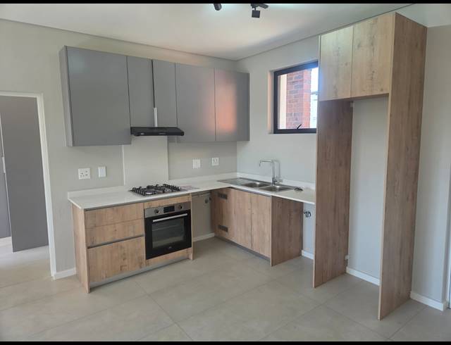 2 BEDROOM APARTMENT TO LET IN BRYANSTON